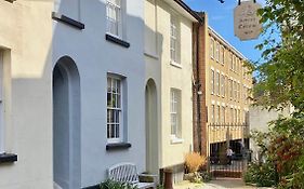 Picturesque Seaside Cottage Next To Viking Bay - Broadstairs